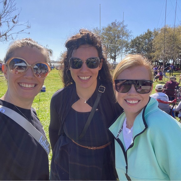 Meet your Posher, Elizabeth - Picture 9 of 16